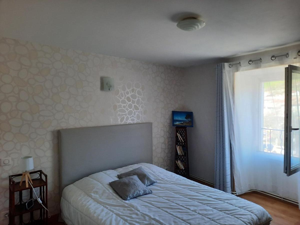 Maison Spacieuse Et Agreable Saint-Georges-de-Luzençon Zewnętrze zdjęcie