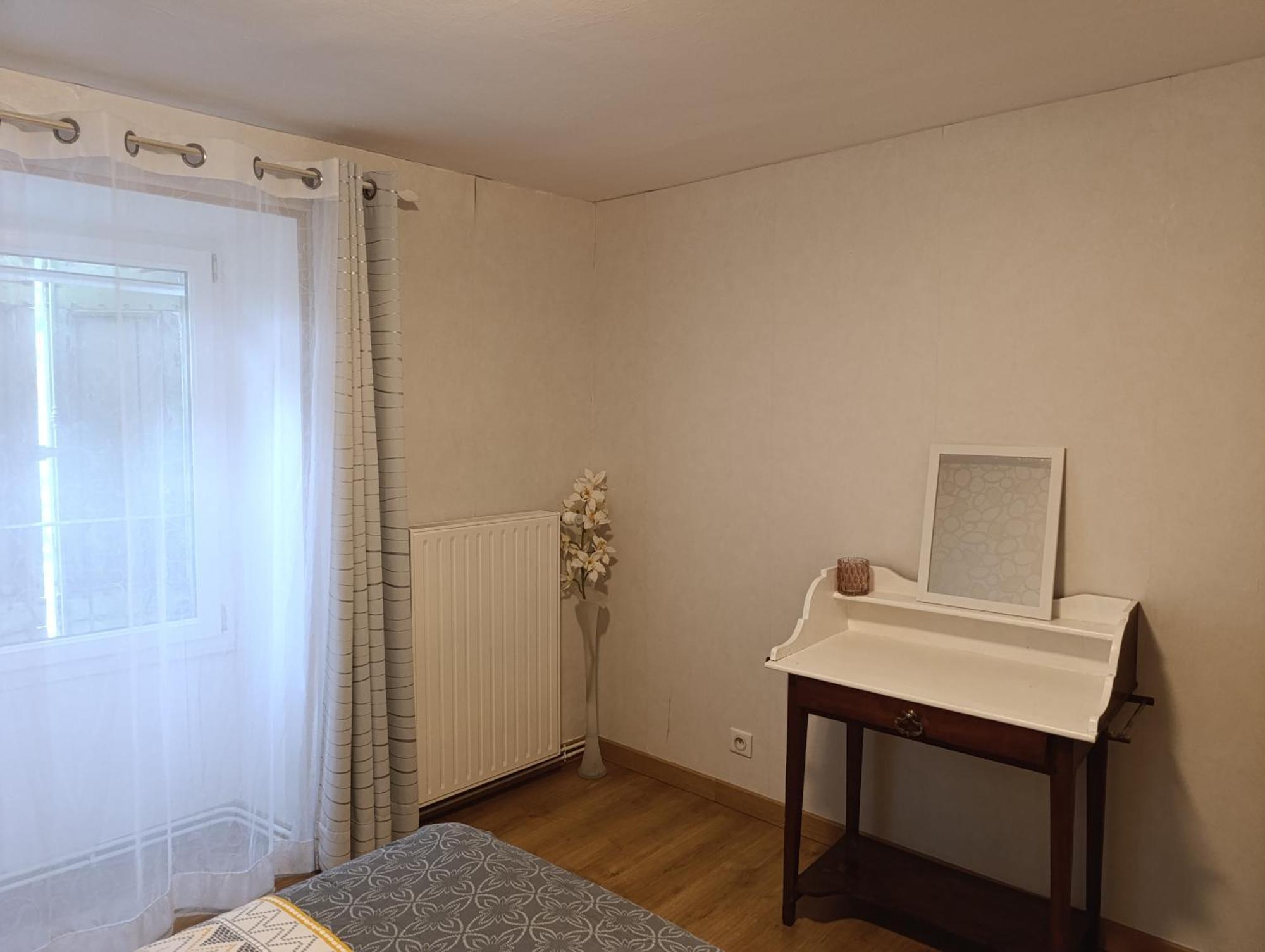 Maison Spacieuse Et Agreable Saint-Georges-de-Luzençon Zewnętrze zdjęcie