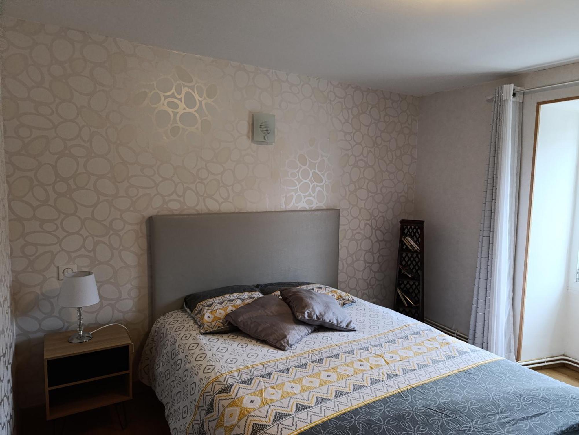 Maison Spacieuse Et Agreable Saint-Georges-de-Luzençon Zewnętrze zdjęcie