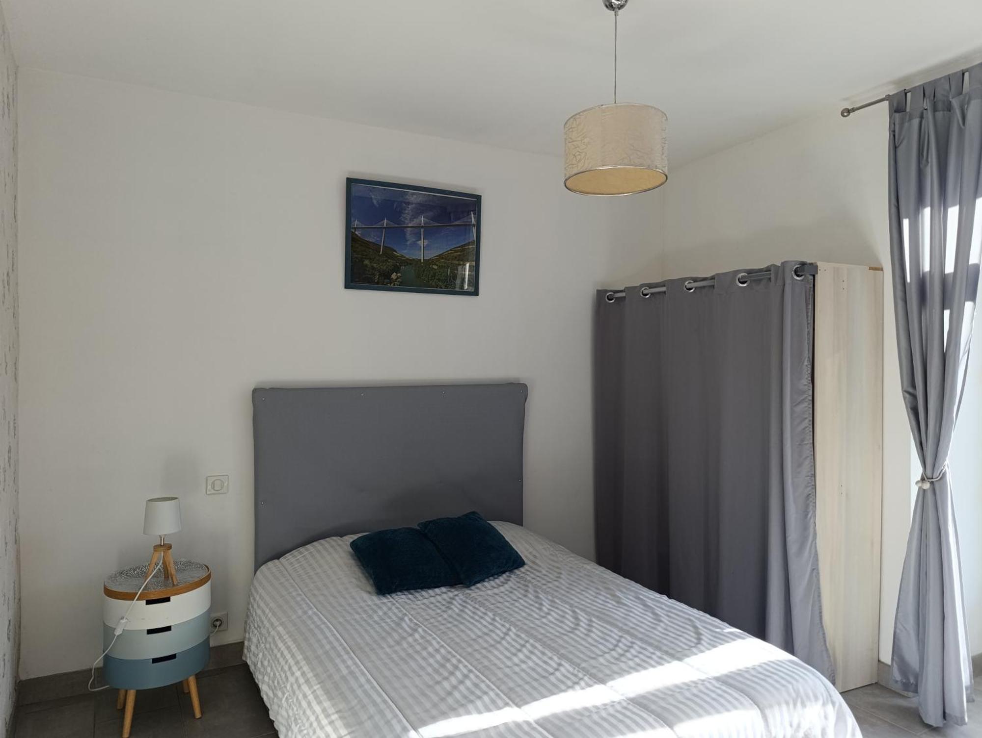 Maison Spacieuse Et Agreable Saint-Georges-de-Luzençon Zewnętrze zdjęcie